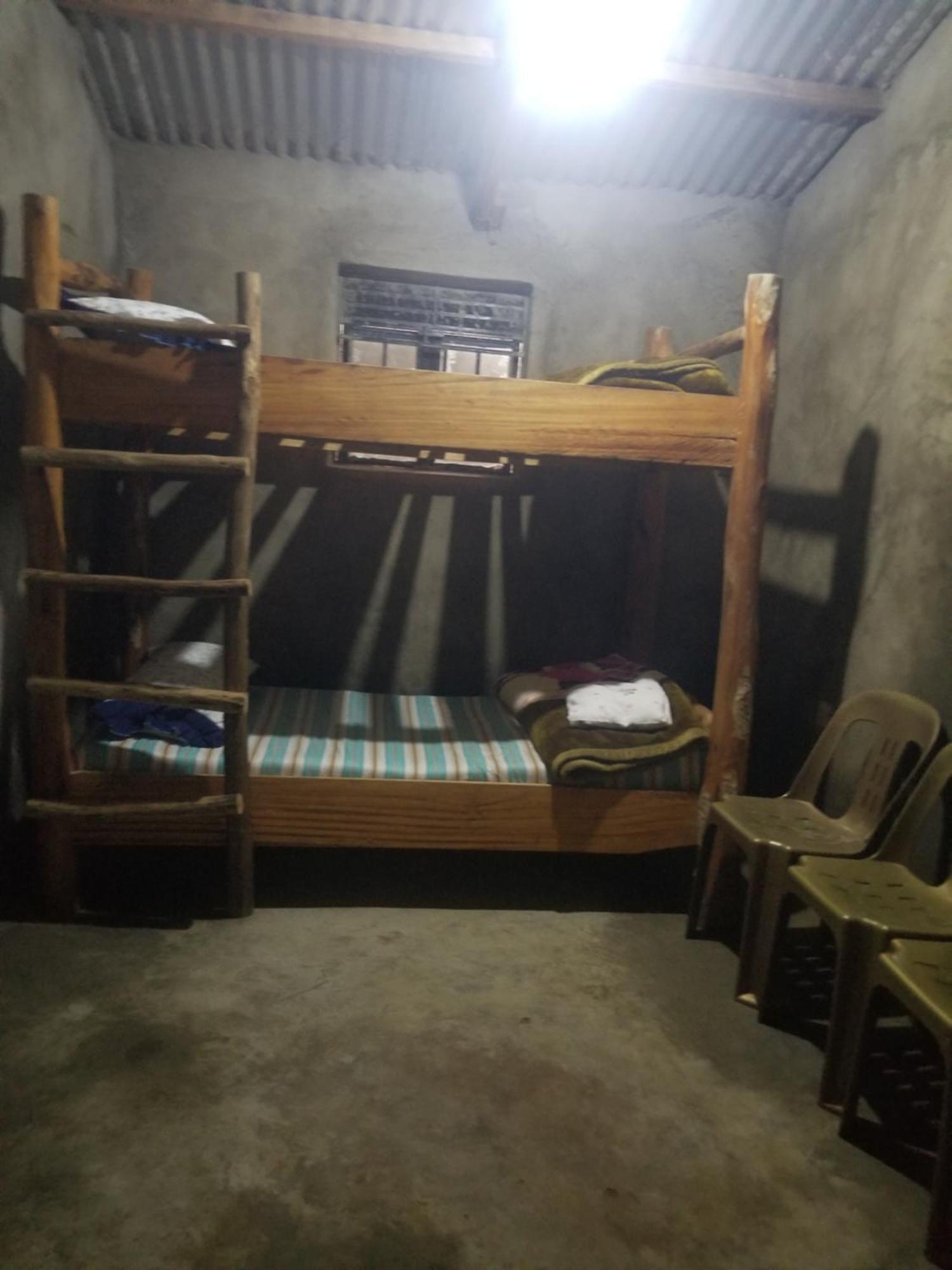 Ferienwohnung Sipi Backpackers Kapchorwa Zimmer foto