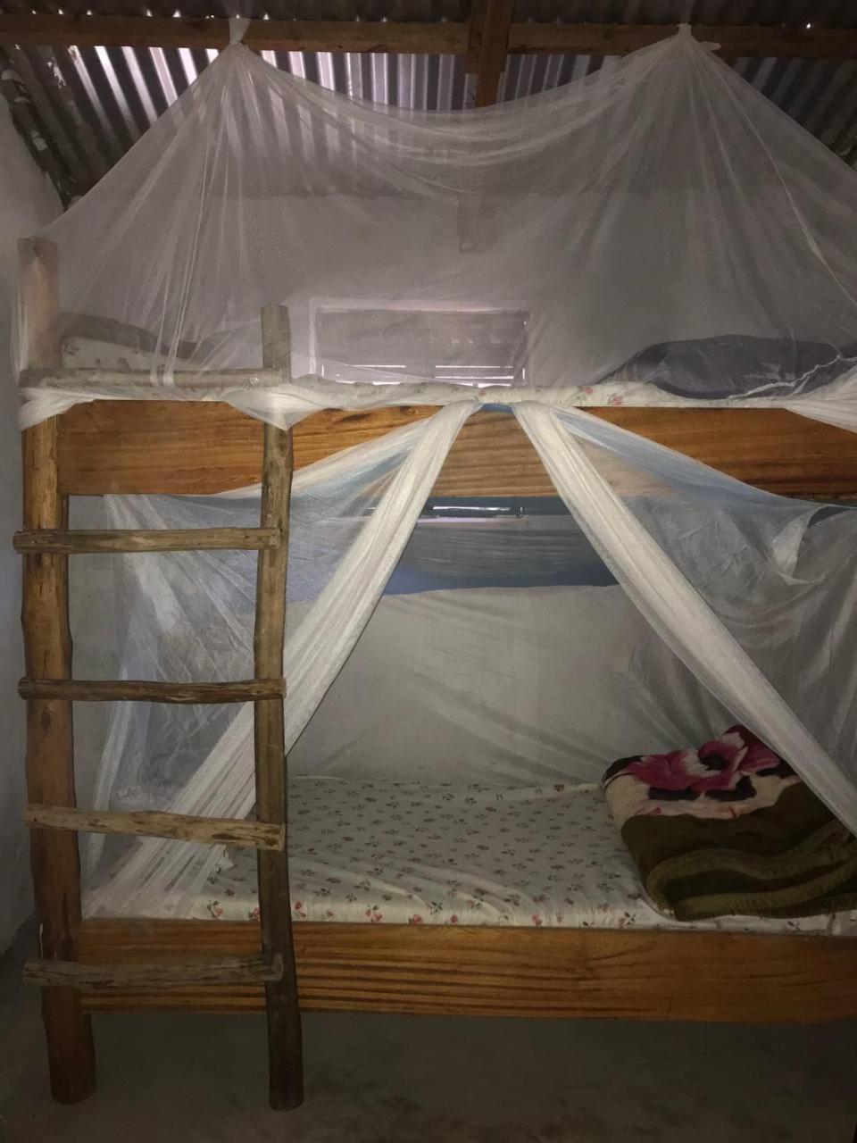 Ferienwohnung Sipi Backpackers Kapchorwa Zimmer foto